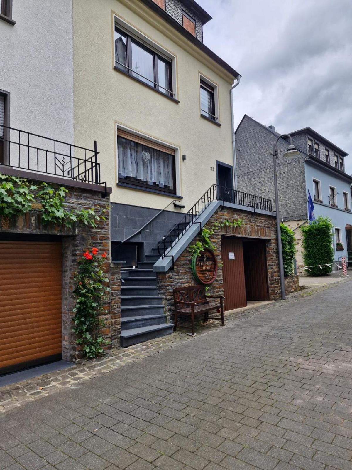 Ferienhaus Heimes Klotten Exterior photo